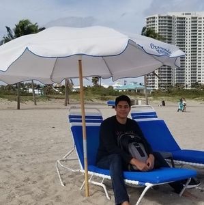 Meet your Posher, Jose